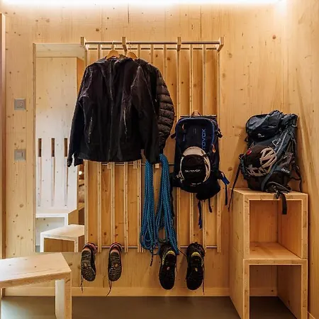 호텔 Mad Mount & 넨다즈